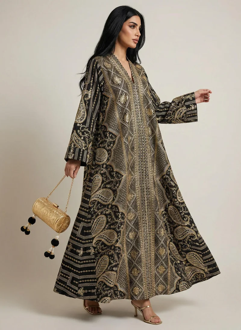 ميتانويا جلابية مطرزة هندسية سوداء